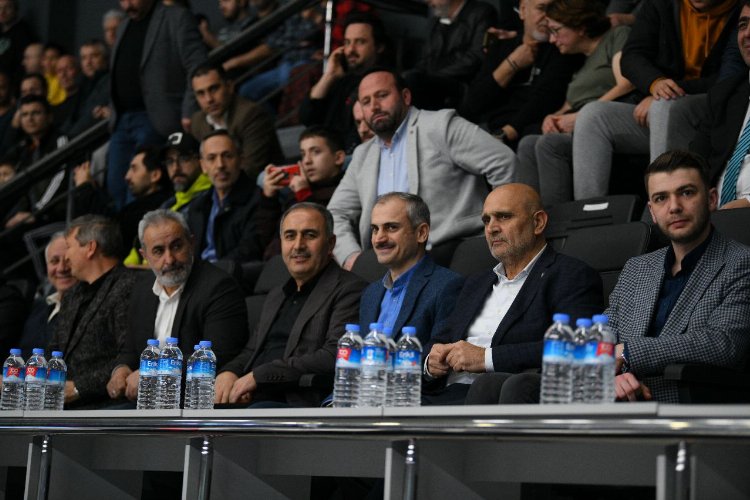 Çayırova, Ormanspor’u son saniye basketiyle yendi