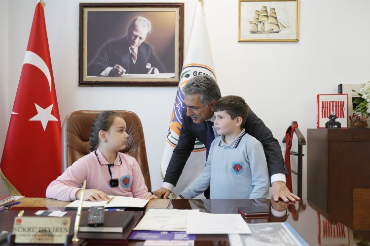 Gemlik'te Başkan Deviren’den minik başkanlara Lunapark müjdesi