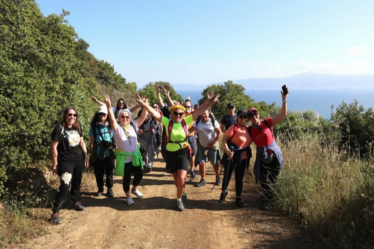 Bursa'da doğaseverlerden 'Rota Myrleia'da zumbalı tur