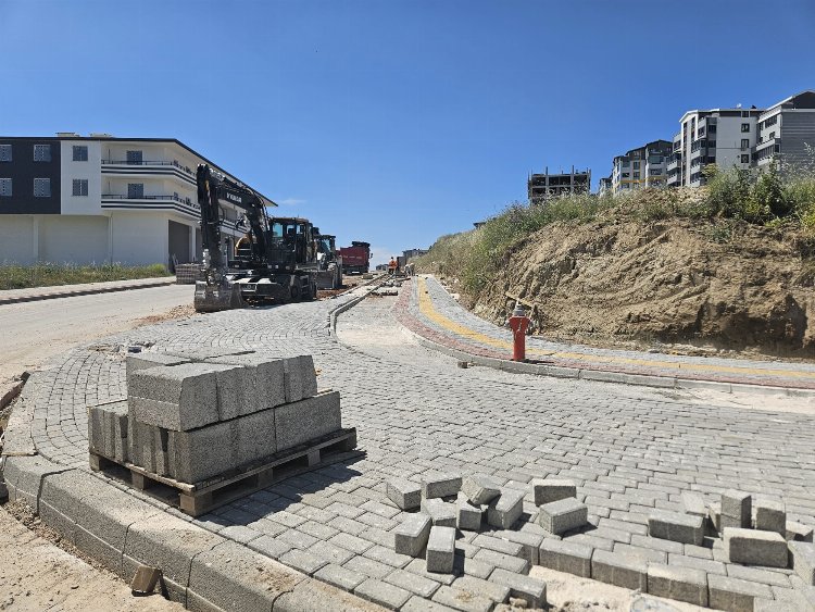 Demirtaş’a yeni kaldırım ve bisiklet yolları