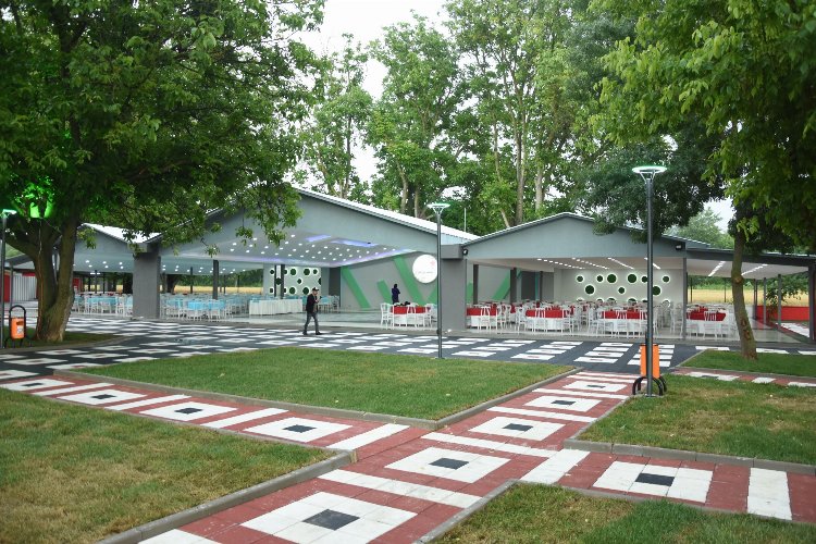 Başkan Özel: "Yenişehir halkının zararını minimize etmeye çalışıyoruz"