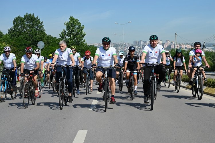 Kocaeli'de çevre için pedal çevirdiler