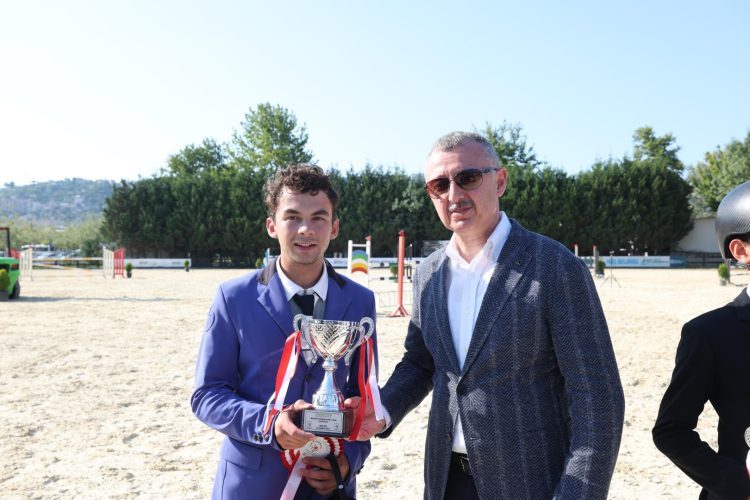 Kocaeli'de binicilik sporuna tam destek