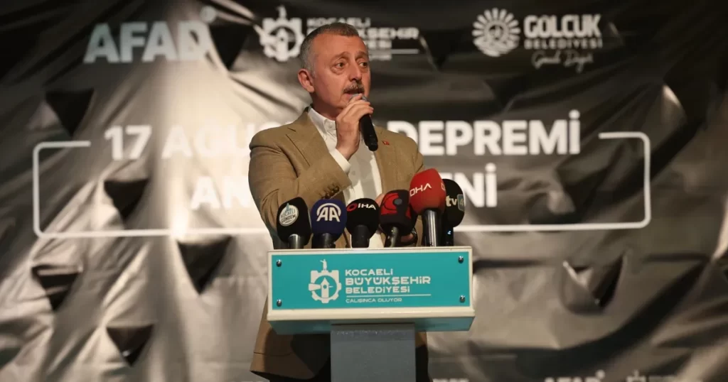 Kocaeli’de 17 Ağustos deprem şehitleri anıldı