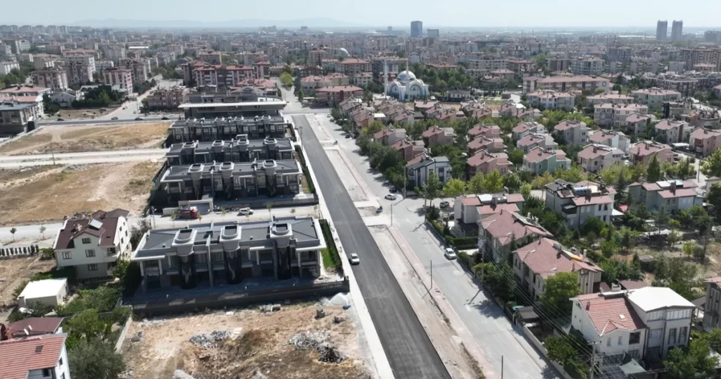 Selçuklu Belediyesi asfalt çalışmalarında hız kesmiyor