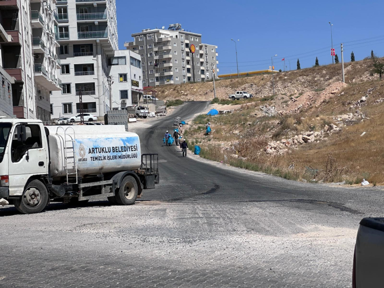 Artuklu Belediyesinden temizlik seferberliği