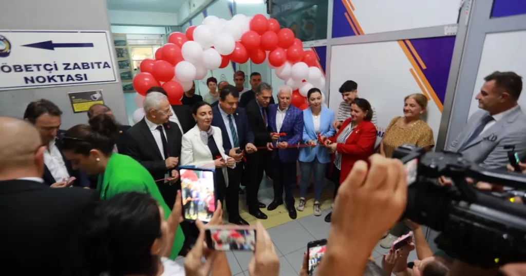 Kent Aşevi’nde hafta içi her sabah sıcak çorba