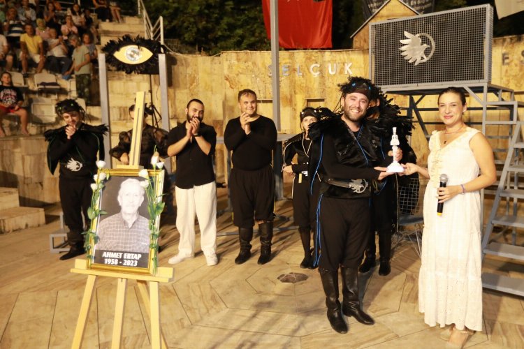 Efes Selçuk’a ‘Kargalar’ geldi – İGF HABER