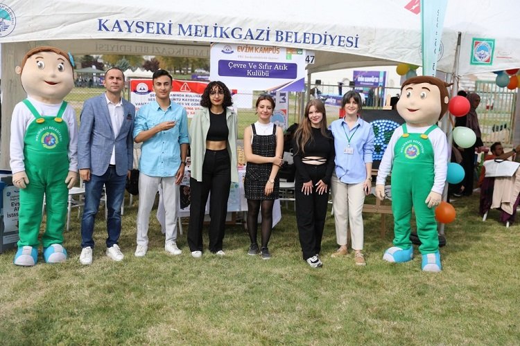 Kayseri Melikgazi’den sıfır atık standı