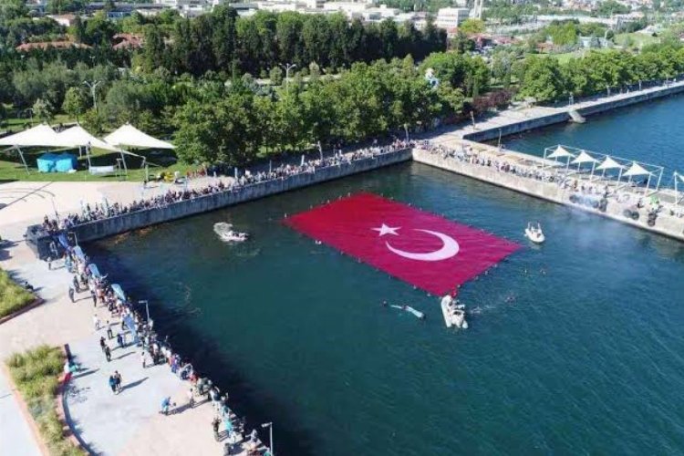 Kocaeli’de 100 dalgıç su altında bayrak açacak