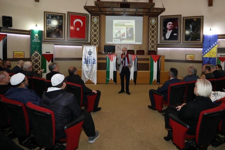 Bursa İnegöl’de ‘Bosna’dan Filistin’e İnsanlık’ konuşuldu