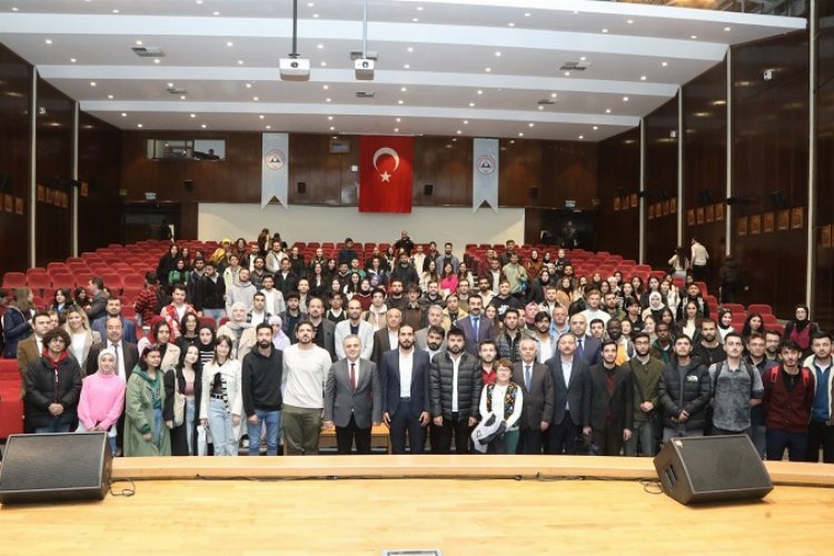 ERÜ Rektörü öğrencilerle buluştu – İGF HABER