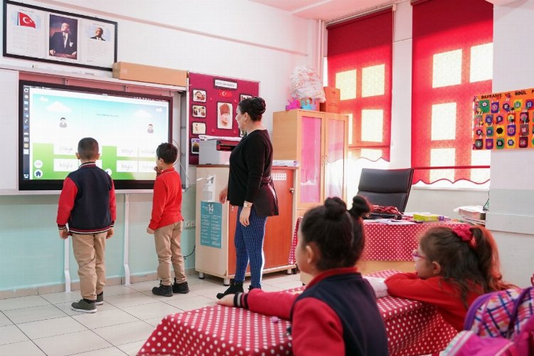 Müfredat sadeleşiyor… Kademeli uygulanacak! – İGF HABER