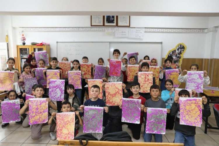 KAYMEK’ten miniklere ebru etkinliği – İGF HABER