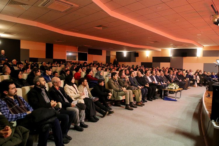 Sakarya Akademi’de ‘ruha’ işleyen veda