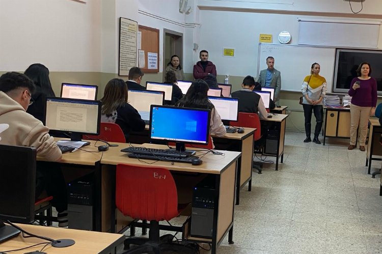 Manisalı öğrenciler klavyelerini konuşturdu – İGF HABER