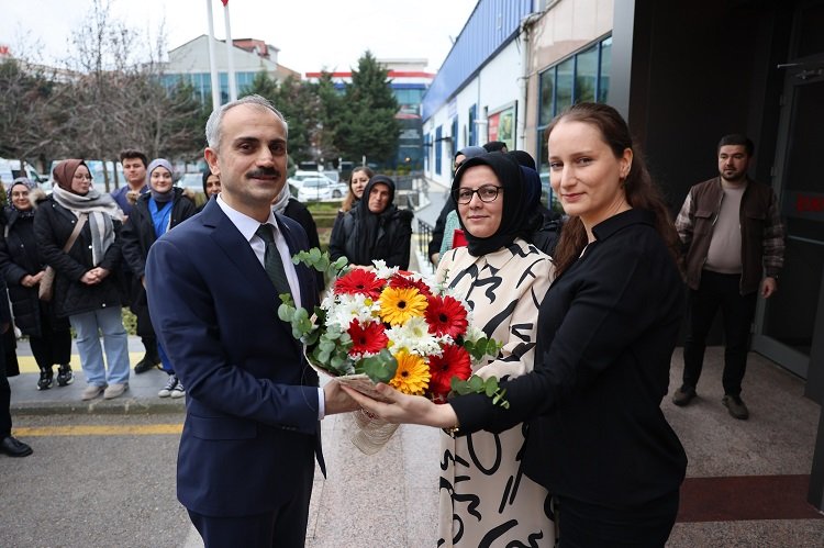 Çiftçi’ye sürpriz karşılama