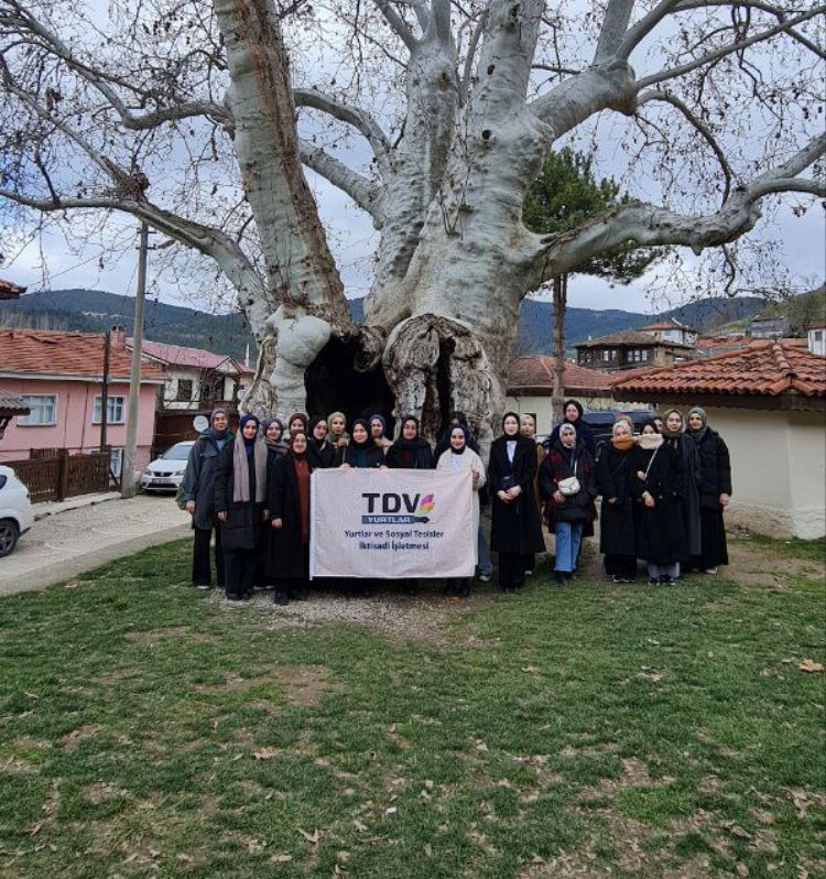 Sakarya'da üniversite öğrencileri tarih kokan sokaklarda