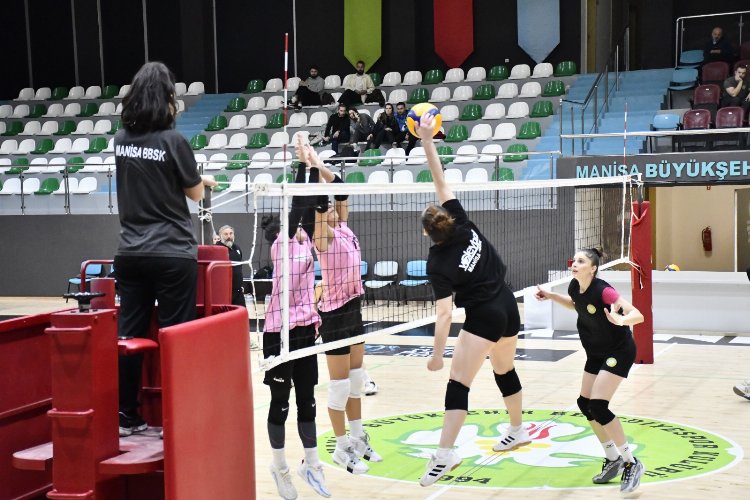 Manisa'nın sultanlarından Play-Off provası