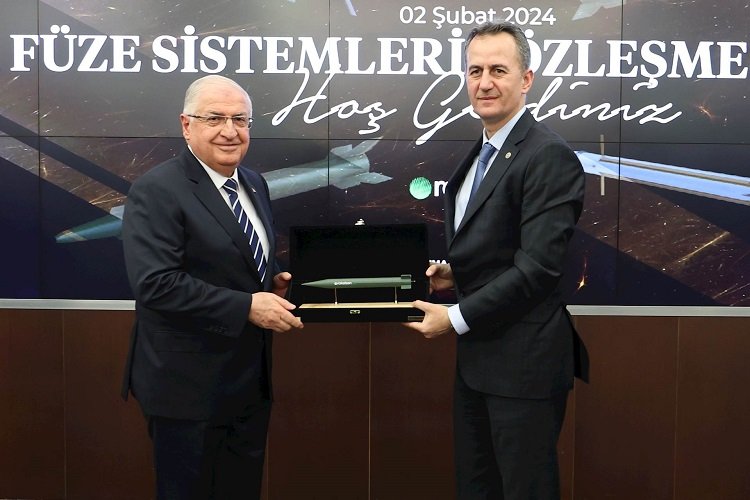 Bakan Güler "Kara Füze Sistemleri İmza Töreni"nde konuştu