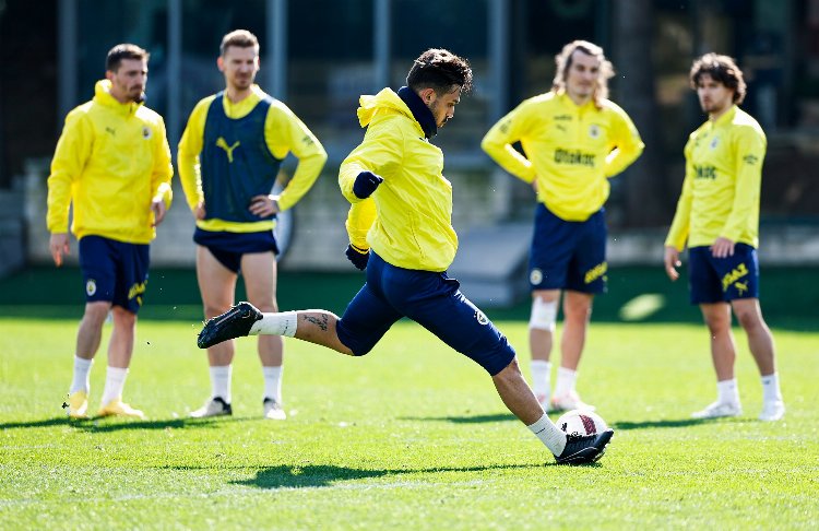 Fenerbahçe'de Kasımpaşa maçı hazırlıkları başladı