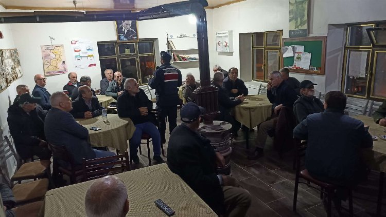 Jandarmadan Enez'de dolandırıcılık bilgilendirmesi