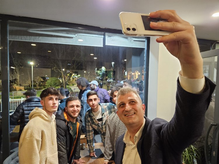 Başkan Sezer, “En güzel hizmet, gönüllere girmek”