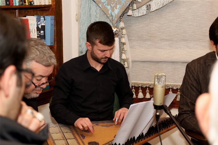 Alicanlar Konağı’nda gece musikiyle güzelleşti