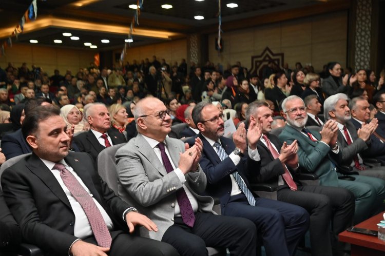 AK Parti Manisa Aday Tanıtım Toplantısı gerçekleştirildi