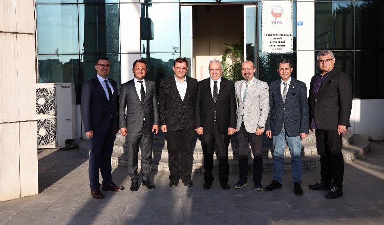 TSYD Bursa’ya Şadi Özdemir’den ziyaret