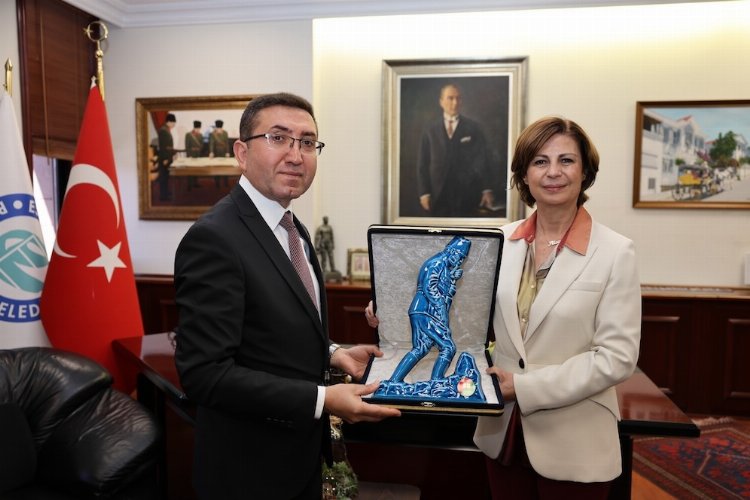 Eskişehir Barosu’ndan Başkan Ünlüce’ye ziyaret