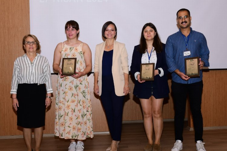 İzmir’de Karabağlar’ın geleceği gençlerle şekilleniyor