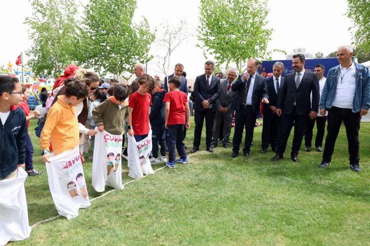 TBMM bahçesinde renkli buluşma – İGF HABER