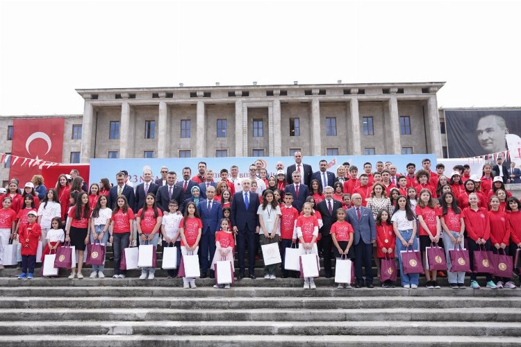 TBMM’de 23 Nisan temalı yarışmalar ödüllendirildi