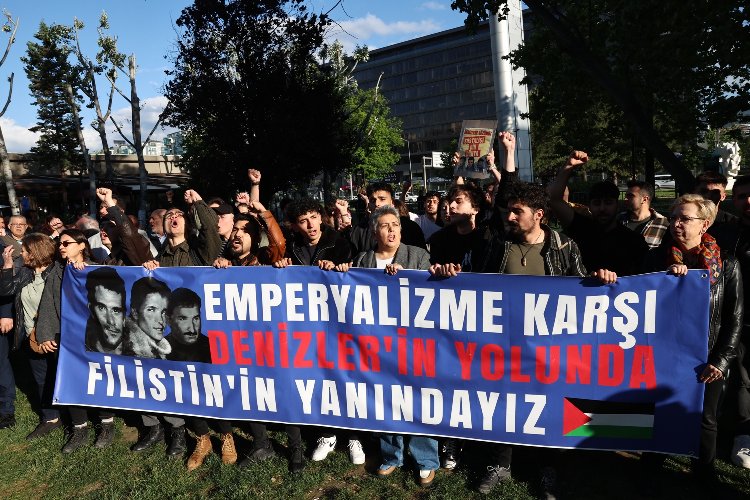 Bursa'da “Üç Fidan”a duygu dolu anma