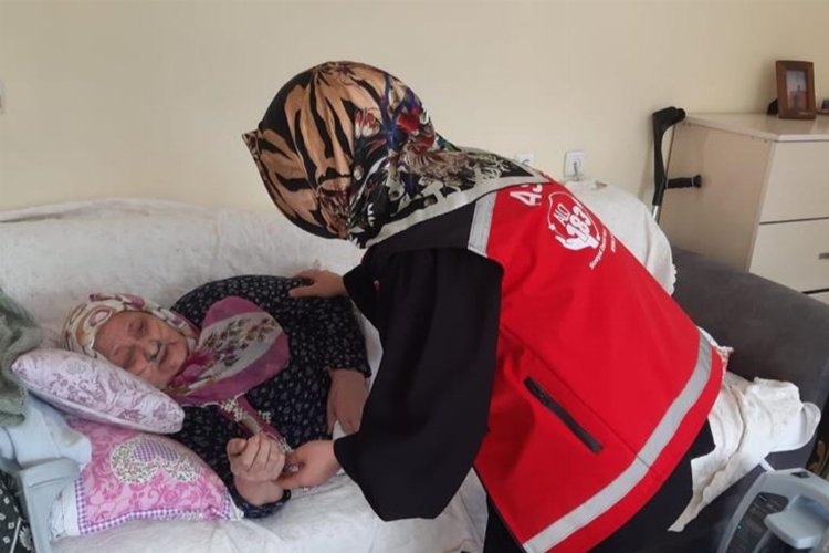 Bakan Göktaş: “4,2 milyar TL Evde Bakım Yardımı’nı hesaplara yatırdık’