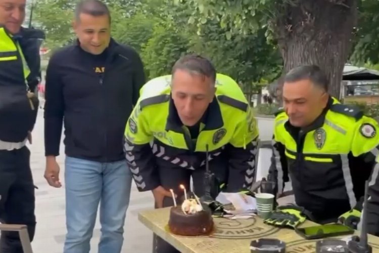 Düzce’de sürpriz doğum günü duygulandırdı