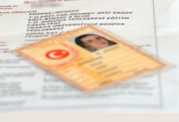 Kadınlar evlendikten sonra kızlık soyadlarını mı kullanıyor yoksa eşlerinin soyadlarını mı?