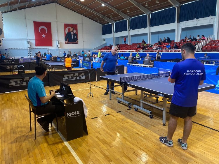 Ankara'da masa tenisinde Merit Grup Real Mardin rüzgarı esti