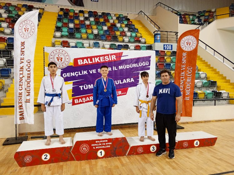 Osmangazili judoculardan 9 madalya