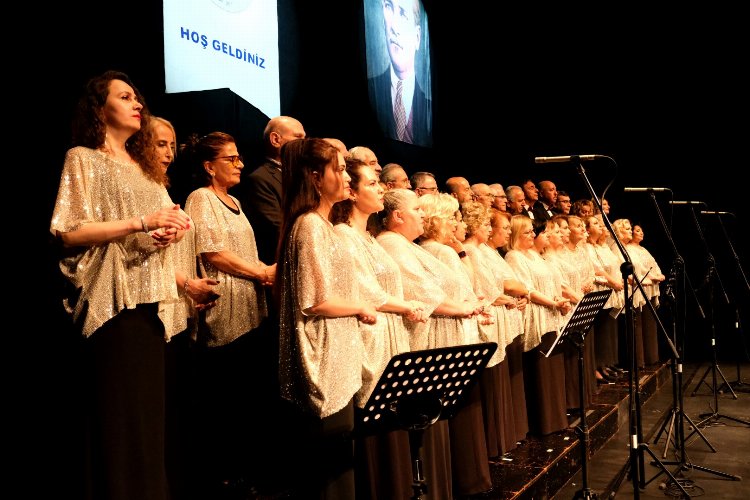 Kocaeli TSM Korosu baharı şarkılarla karşıladı