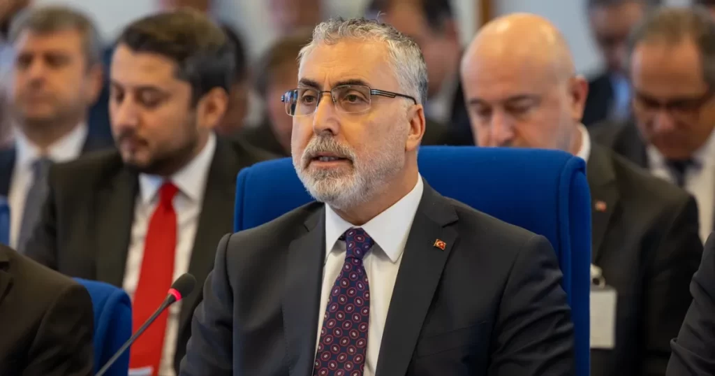 Bakan Işıkhan, büyük borçlu 5 belediyeyi açıkladı