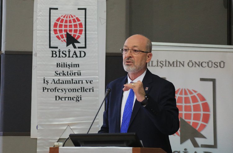 Yeni düzenlemeler bilişim sektöründe tartışma yarattı