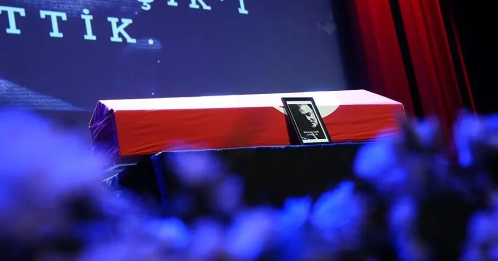 Kenan Işık için AKM’de tören