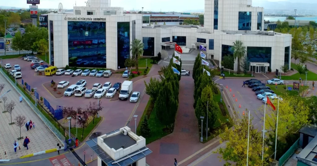 Kocaeli Büyükşehir’de görev değişimi – İGF HABER