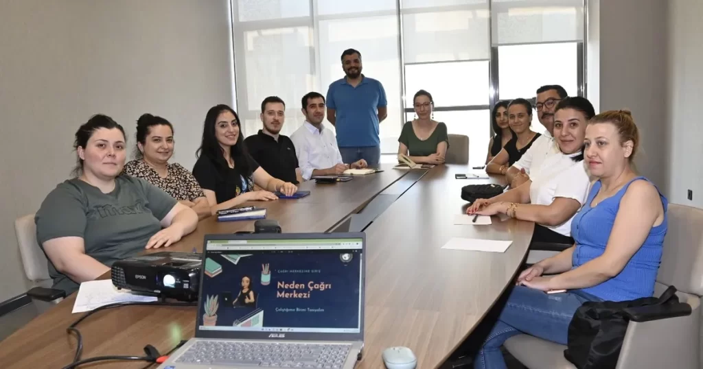 Manisa Büyükşehir’de ‘etkili iletişim’ eğitimi