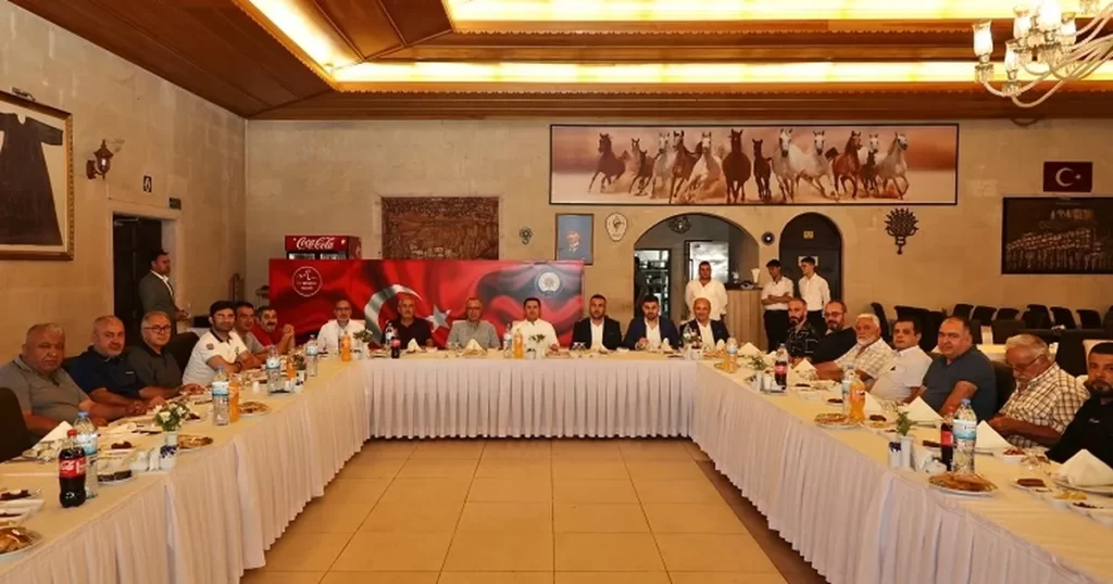 Nevşehir Belediyesi’nin yol arkadaşı muhtarlar