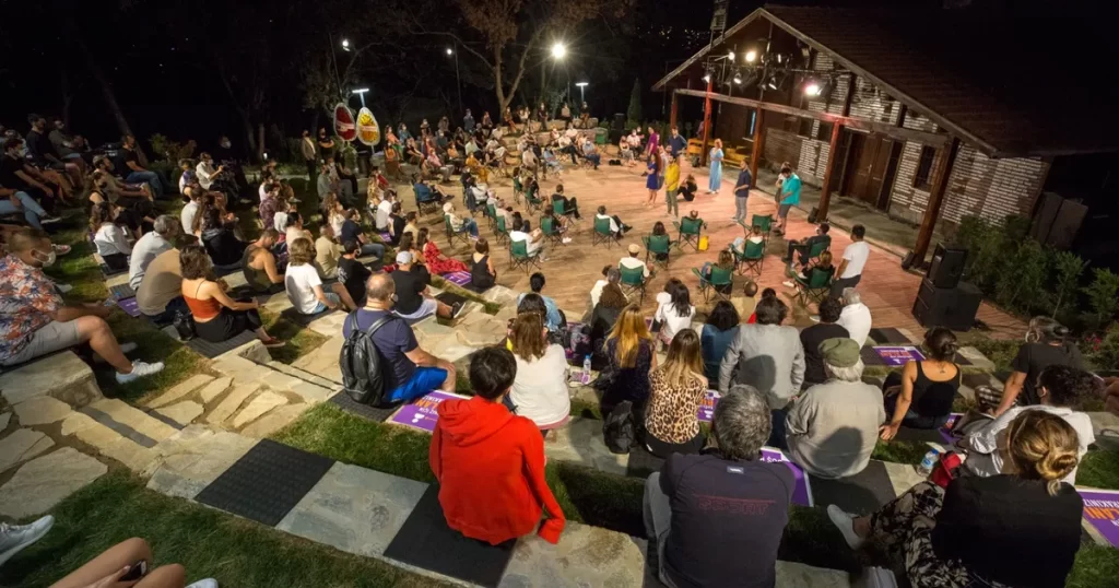 Ormandaki Kulübe’de tiyatro keyfi başlıyor