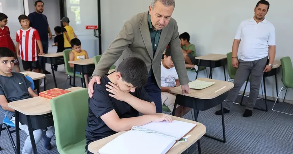 Sivas’ta Braille alfabesiyle Kur’an okumayı öğrendiler