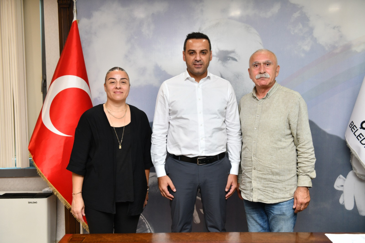 İzmir'de işçinin de Çiğli’nin de yüzü güldü